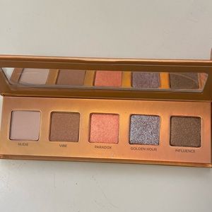 Urban Decay Lightbeam eyeshadow palette see pics